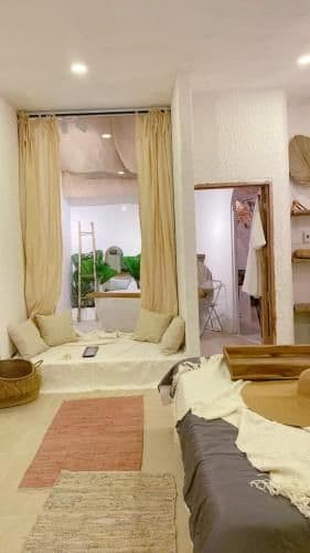 One-Bedroom Bungalow