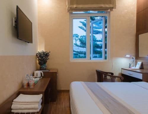 Deluxe Queen Room
