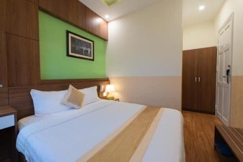 Deluxe Queen Room