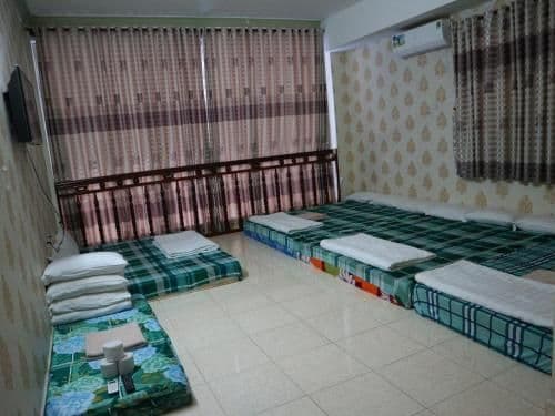 Mixed Dormitory Room