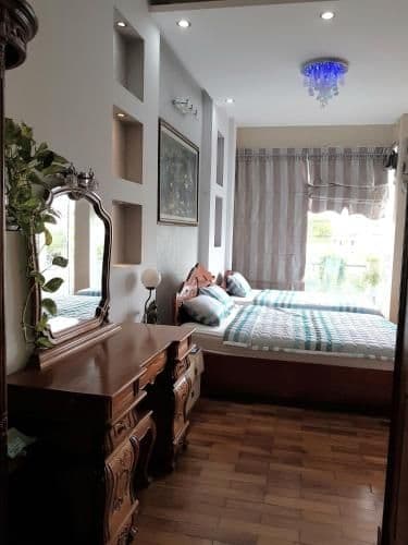 Basic Triple Room with Shared Bathroom