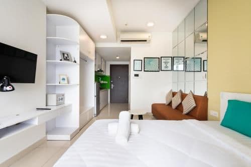 Studio Apartment
