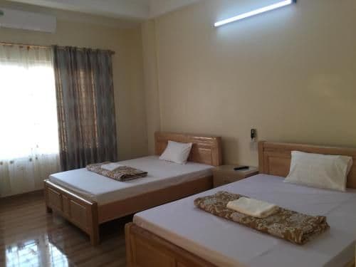 Quadruple Room with Private Bathroom