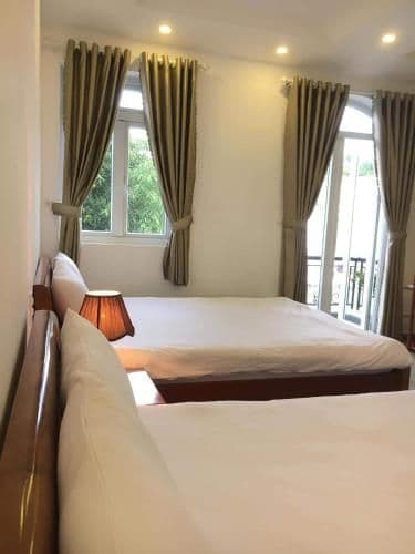 Quadruple Room with Private Bathroom
