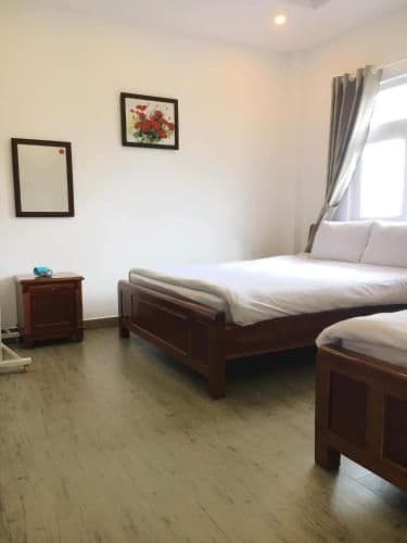 Quadruple Room with Private Bathroom