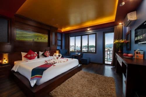 Junior Suite with Mountain View