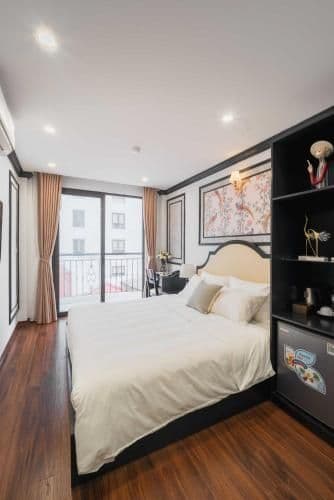 King Room with Balcony