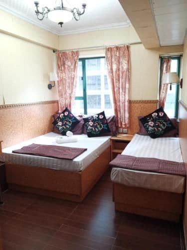 Deluxe Family Room
