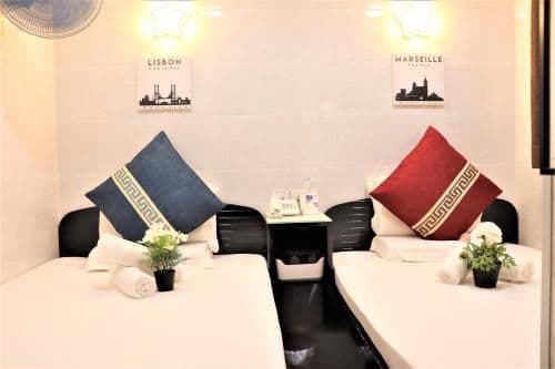 Deluxe Family Room