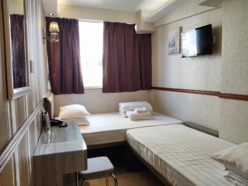Triple Room with City View