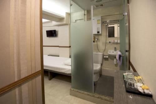 Triple Room with City View