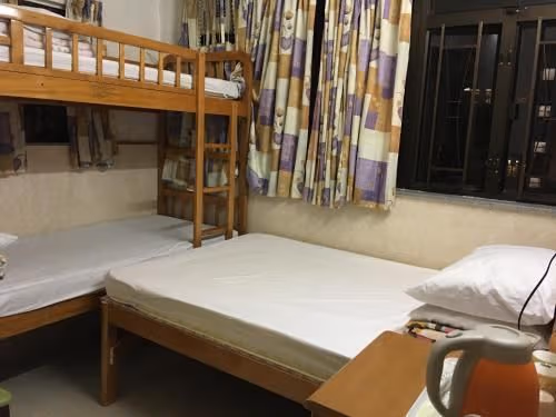 Quadruple Room with Private Bathroom