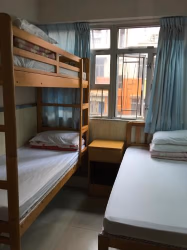 Quadruple Room with Private Bathroom