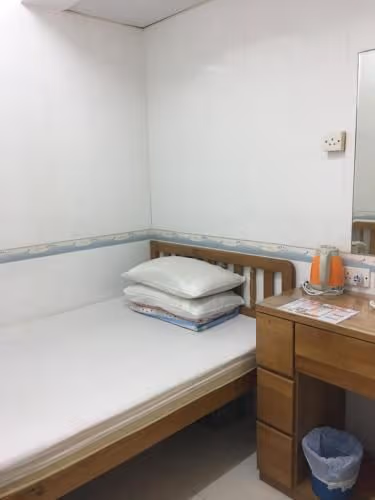 Queen Room