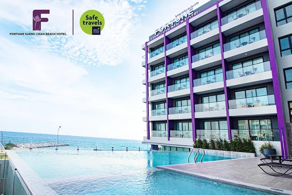 โรงแรมฟอร์จูน แสงจันทร์บีช ระยอง