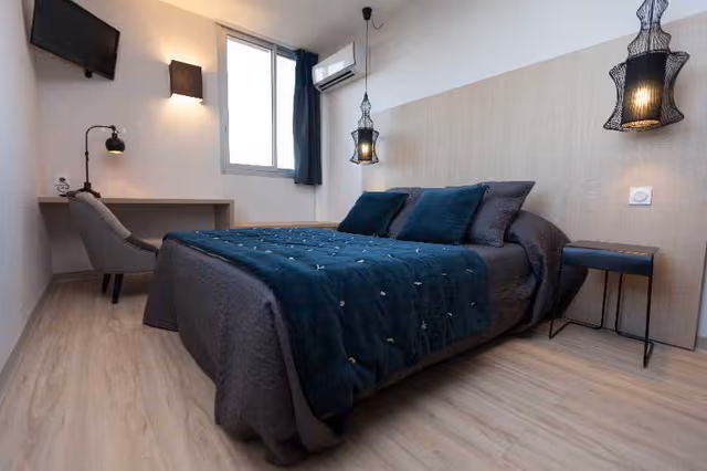 DOUBLE COMFORT