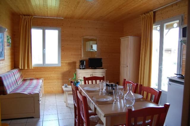 BUNGALOW CAPACITY 2