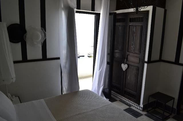 Double or Twin DELUXE SEA VIEW