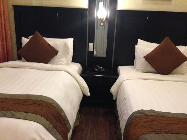 SUITE TWO BEDROOMS