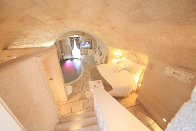 SUITE LUXURY