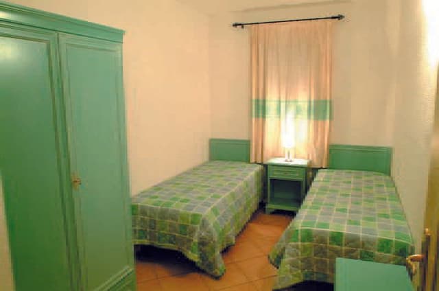 APARTMENT CAPACITY 6 TWO BEDROOMS