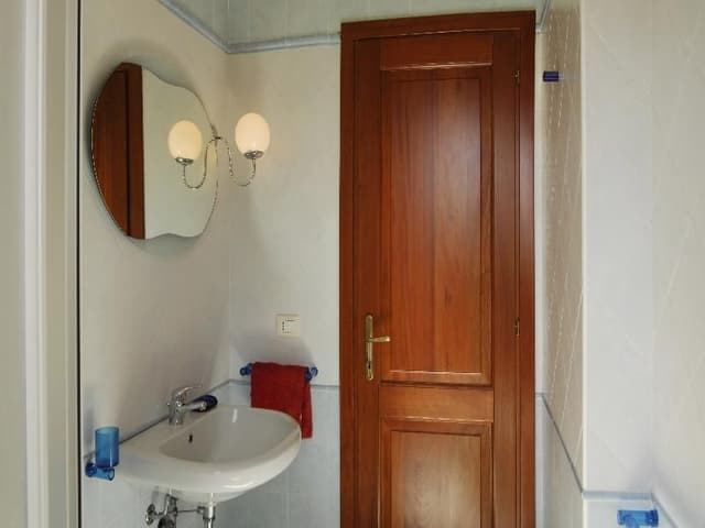 APARTMENT CAPACITY 6 TWO BEDROOMS