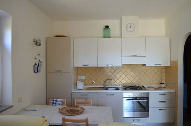 APARTMENT CAPACITY 6 TWO BEDROOMS
