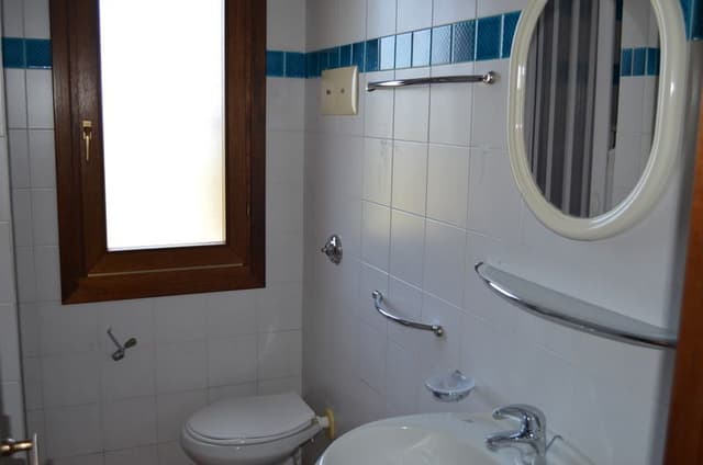 APARTMENT CAPACITY 6 THREE BEDROOM