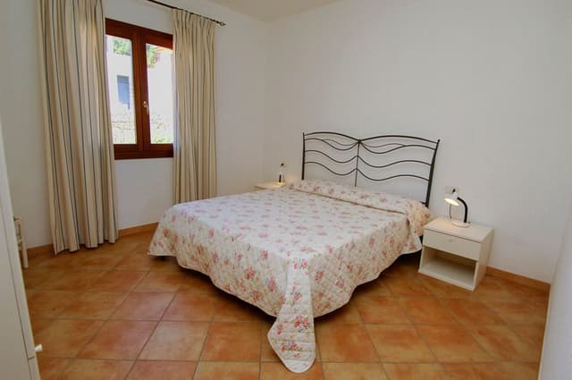 APARTMENT CAPACITY 4 ONE BEDROOM
