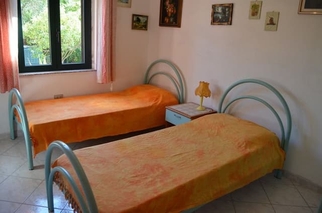 APARTMENT CAPACITY 4 TWO BEDROOMS