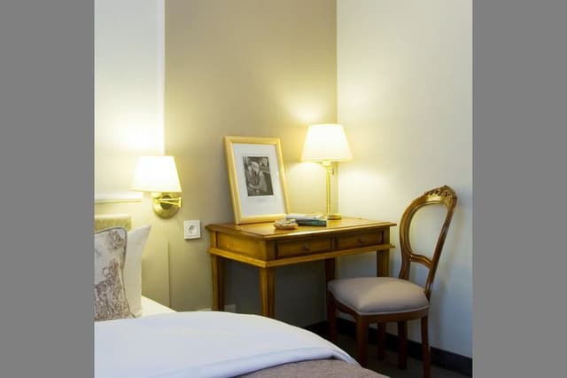 DOUBLE COMFORT
