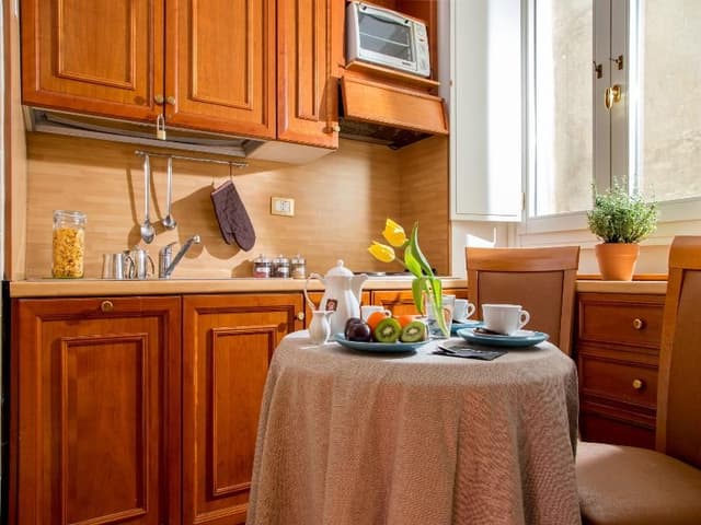 APARTMENT WITH KITCHENETTE