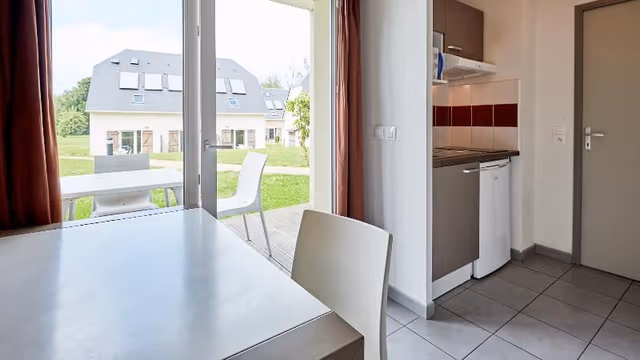 APARTMENT CAPACITY 4 ONE BEDROOM