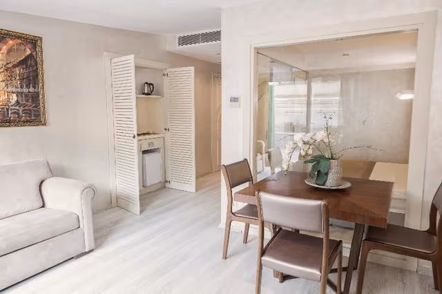 JUNIOR SUITE STANDARD