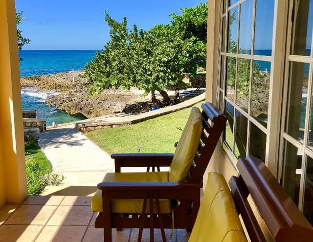 Room DELUXE OCEAN VIEW
