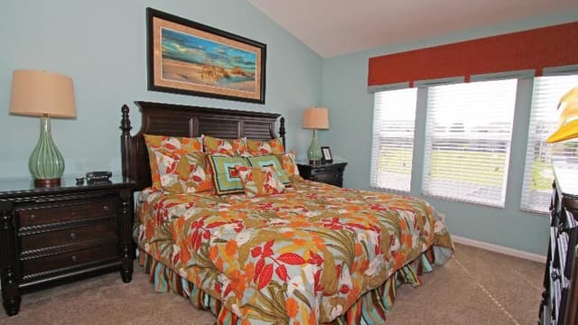 TOWNHOME THREE BEDROOMS