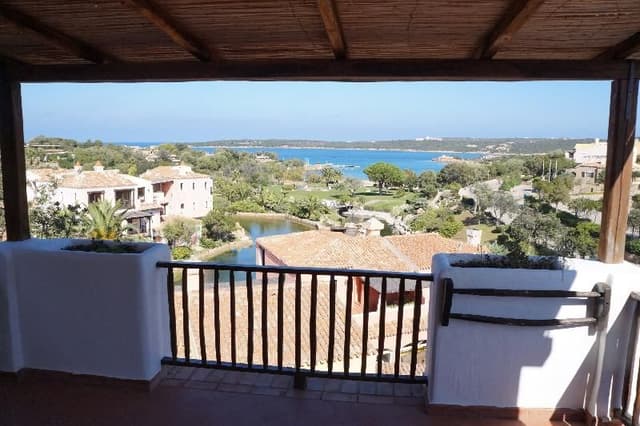 APARTMENT SEA VIEW