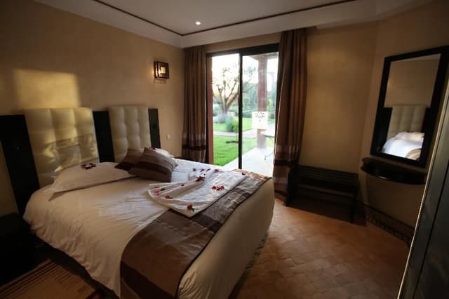 SUITE CAPACITY 3 TWO BEDROOMS