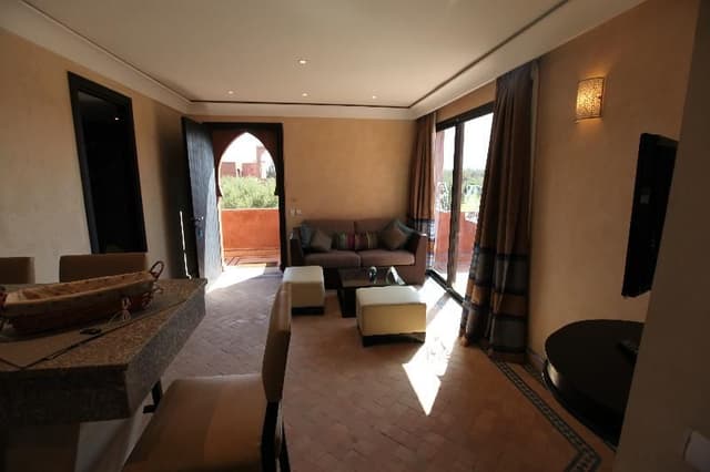 JUNIOR SUITE CAPACITY 1