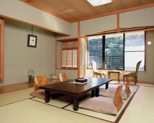 Japanese-Style Room