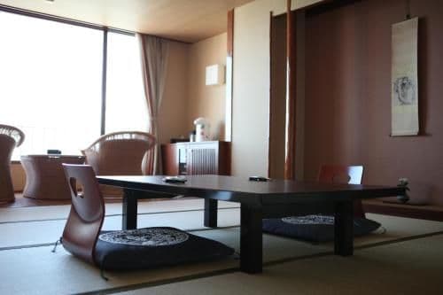 Superior Japanese-Style Room with Private Toilet and Sea View