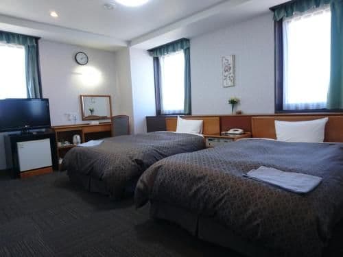 Twin Room - Non-Smoking