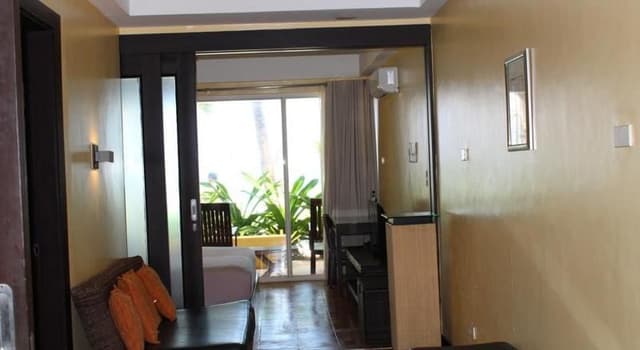 DOUBLE ONE BEDROOM