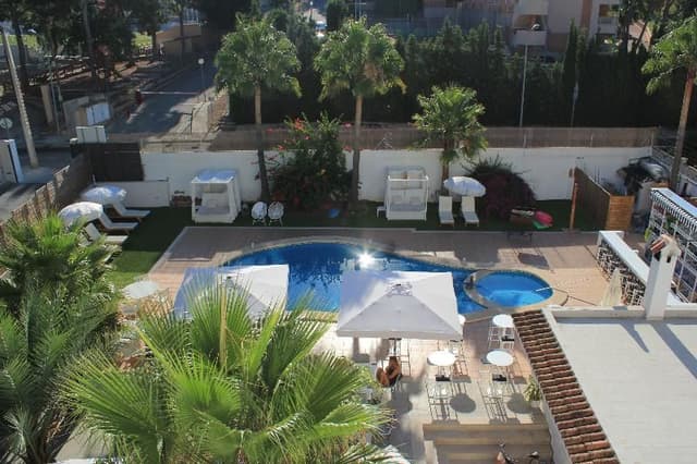 Double or Twin POOL VIEW