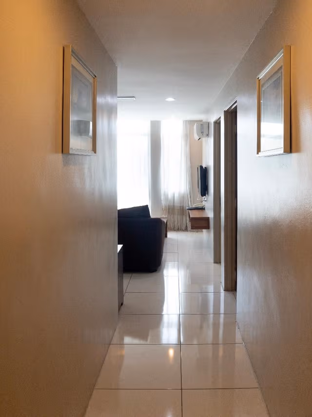 APARTMENT THREE BEDROOMS