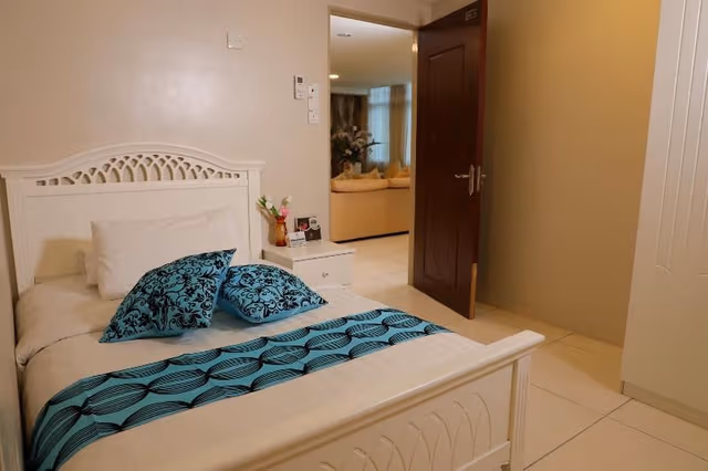 APARTMENT FOUR BEDROOMS