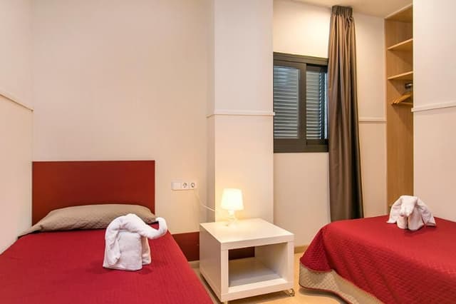 APARTMENT CAPACITY 4 TWO BEDROOMS