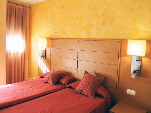 APARTMENT CAPACITY 6 TWO BEDROOMS