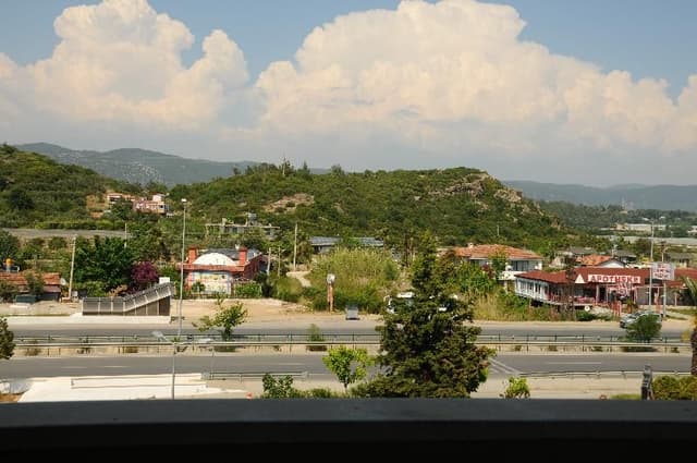 SUITE LAND VIEW