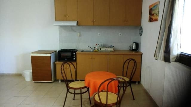 APARTMENT TWO BEDS
